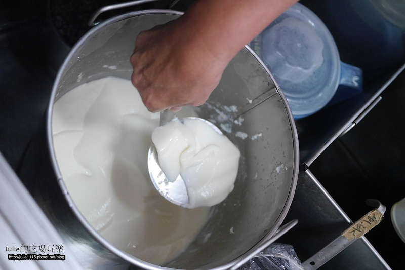 宜蘭市●吃●布丁阿嬤(三色布丁、豆花、黑糖粉粿、冰)