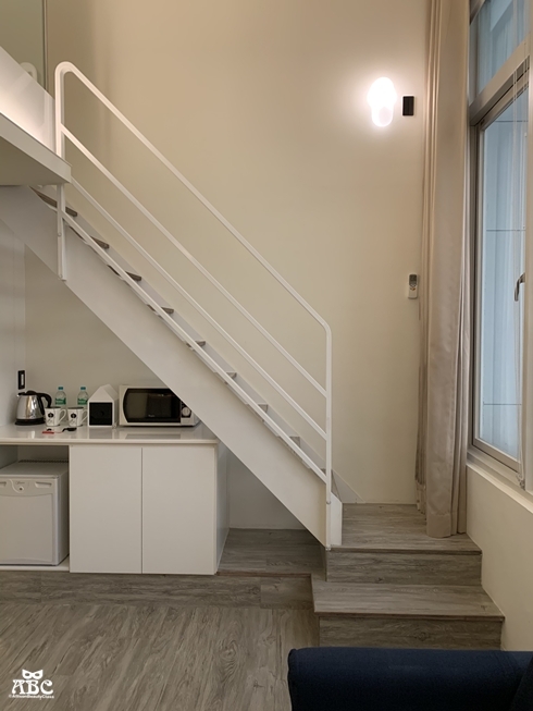 超大窗景的寬敞閣樓房！Hotel 7 福星旅店|台中住宿推薦