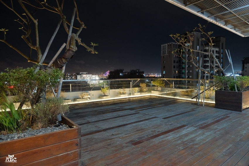 超大窗景的寬敞閣樓房！Hotel 7 福星旅店|台中住宿推薦