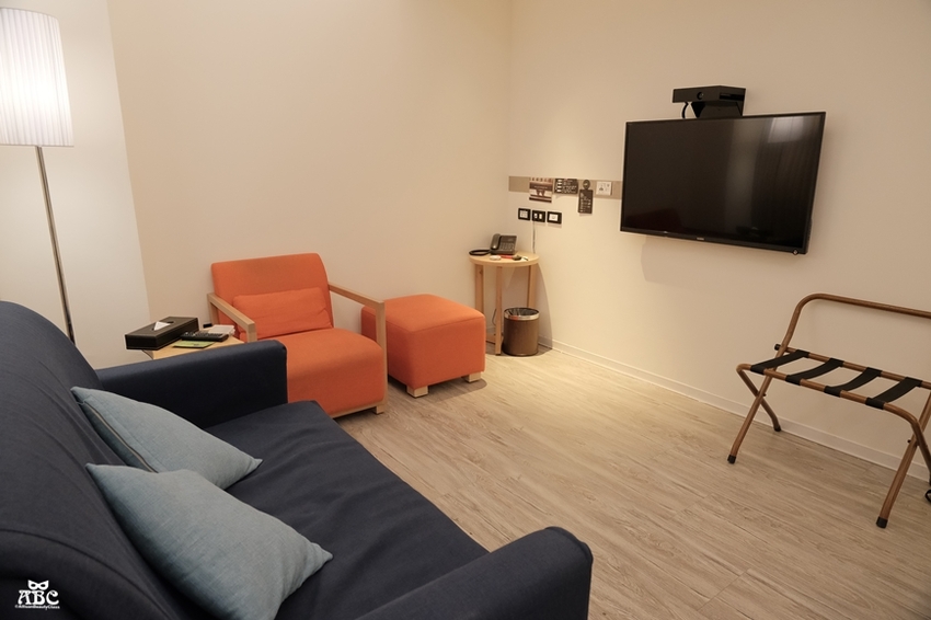 超大窗景的寬敞閣樓房！Hotel 7 福星旅店|台中住宿推薦