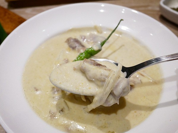 長鼻子泰式咖哩:長鼻子泰式咖哩-台南南洋火鍋、泰式咖哩 近成功大學 是學生家聚、約會的好去處