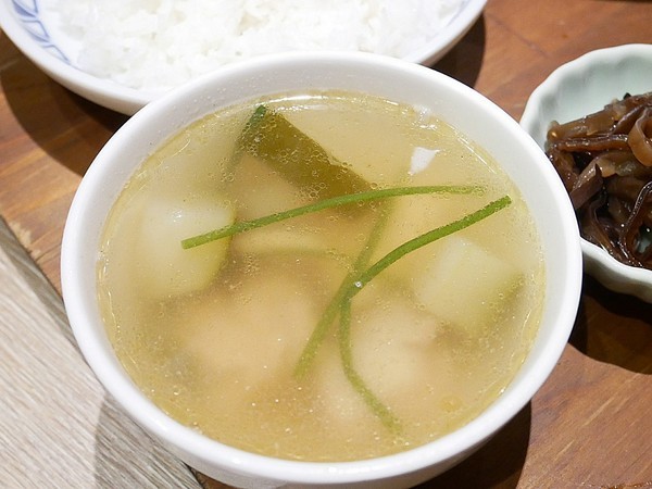 長鼻子泰式咖哩:長鼻子泰式咖哩-台南南洋火鍋、泰式咖哩 近成功大學 是學生家聚、約會的好去處