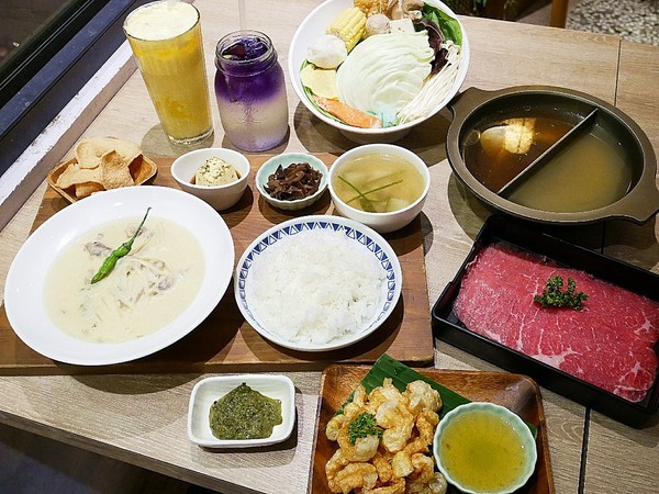 長鼻子泰式咖哩:長鼻子泰式咖哩-台南南洋火鍋、泰式咖哩 近成功大學 是學生家聚、約會的好去處