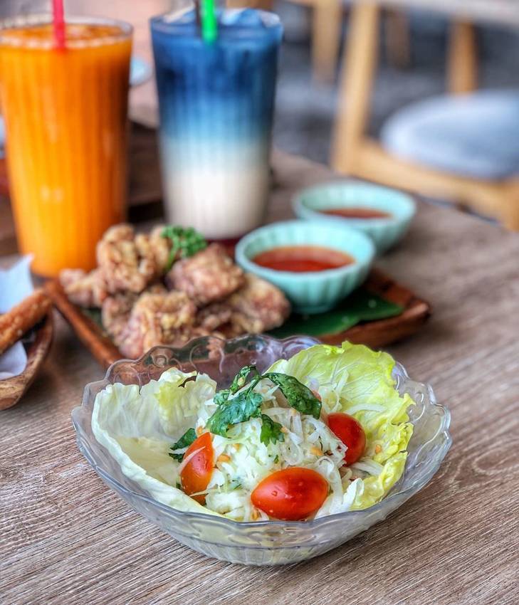 台南泰式料理【長鼻子泰式咖哩・南洋火鍋】茉莉香米/蝦餅/咖哩醬免費續 鄰近成大校區學生聚餐的好選擇 l 內文附新菜單 | 小白只饗ㄔ美食