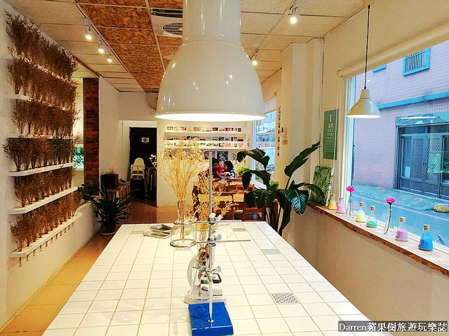 『桃園日式冰店』長腿食驗室★IG熱門打卡實驗風格有花牆甜點店抹茶冰超好拍/鄰近桃園藝文特區主題風格下午茶甜點店