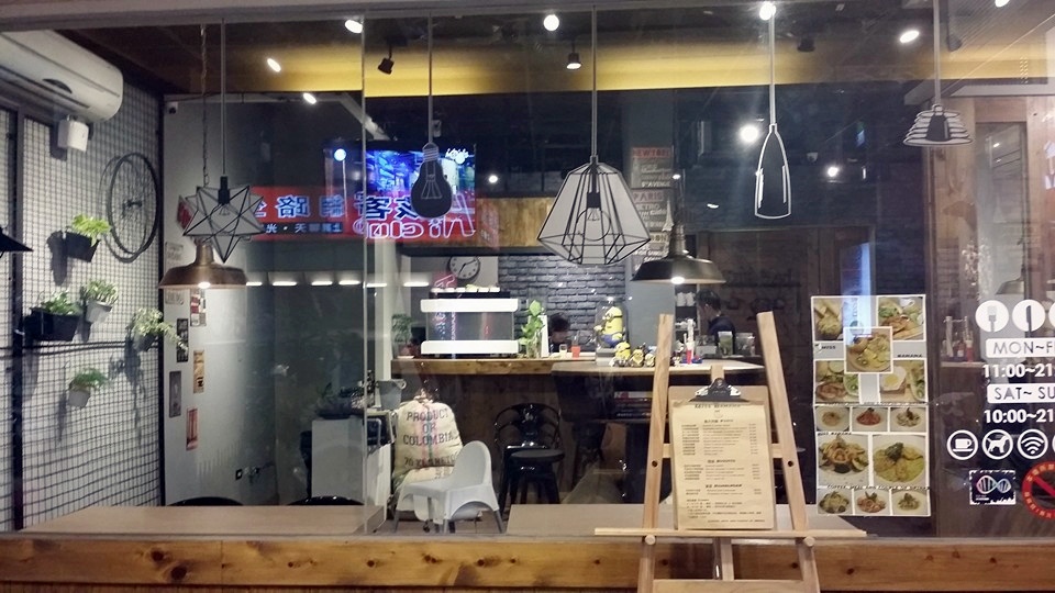 13237767_1287784471235931_223046076305480762_n (1).jpg