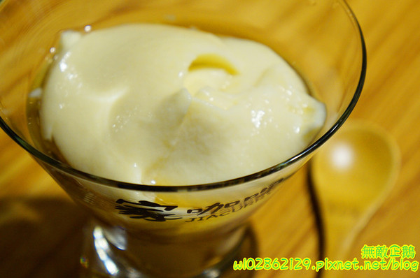 家咖哩(台南成大店)：【台南-東區】咖哩x有機+無毒食材...來自花蓮的美味...可續白飯及咖哩醬...南澳有機米/自助式/續杯半價/萬田有機豆花《家咖哩(台南成大店)》