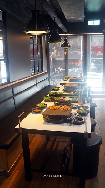 八色烤肉:【台北東區】八色烤肉-台北一號店推出全球台灣限定新菜單,勢必為台北東區再次掀起一波排隊熱潮!