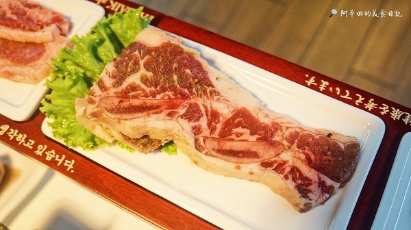 八色烤肉:【台北東區】八色烤肉-台北一號店推出全球台灣限定新菜單,勢必為台北東區再次掀起一波排隊熱潮!