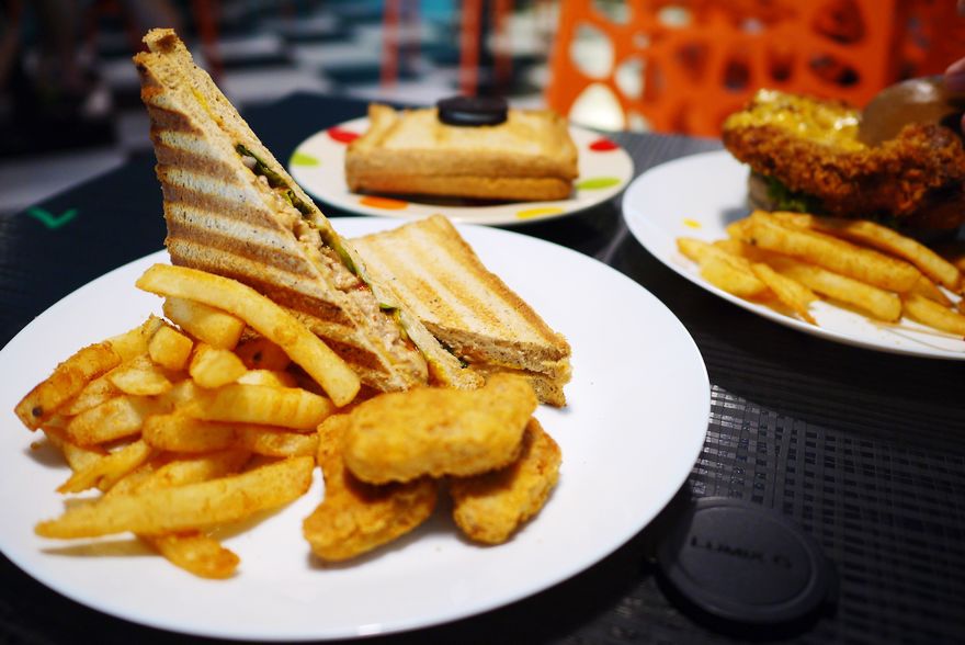 P2260880.jpg P2260880.jpg