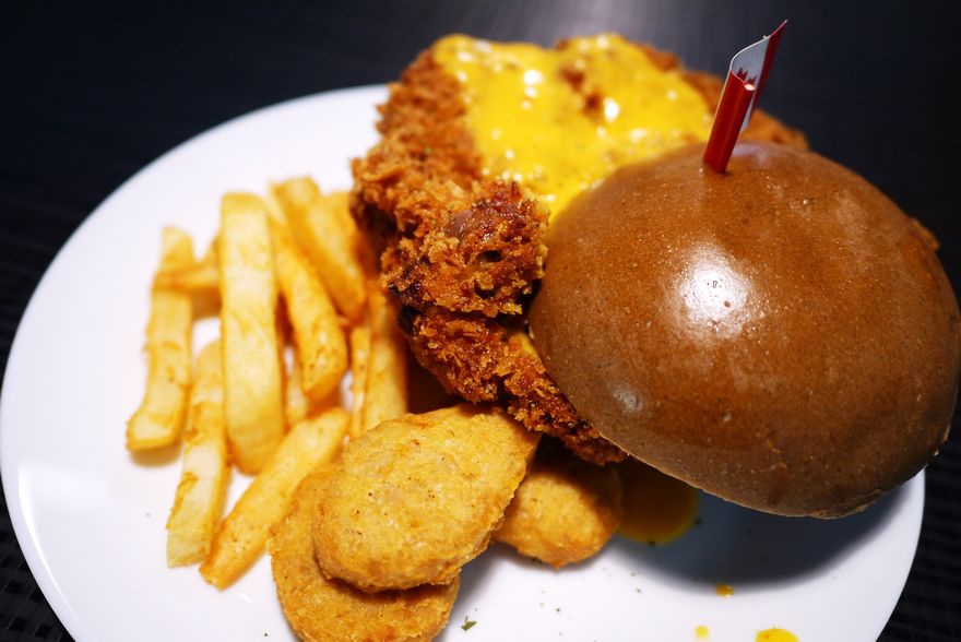 P2260833.jpg P2260833.jpg