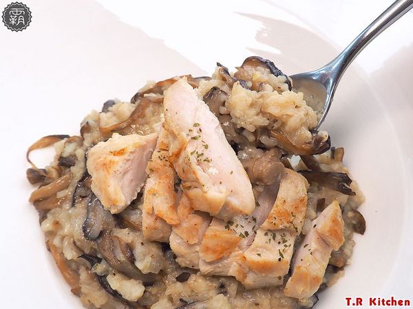 T.R kitchen義式廚房: T.R Kitchen義法私廚料理,北屯美食聚餐推薦,在地食材融入義法料理,桂丁雞軟嫩、肋眼牛肉汁香甜~