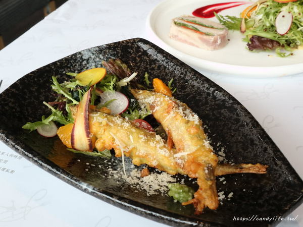 T.R kitchen義式廚房:台中美食│T.R Kitchen〃大坑義法料理推薦!!波士頓活龍蝦入料,用料實在,裝潢氣派,台中約會首選餐廳~