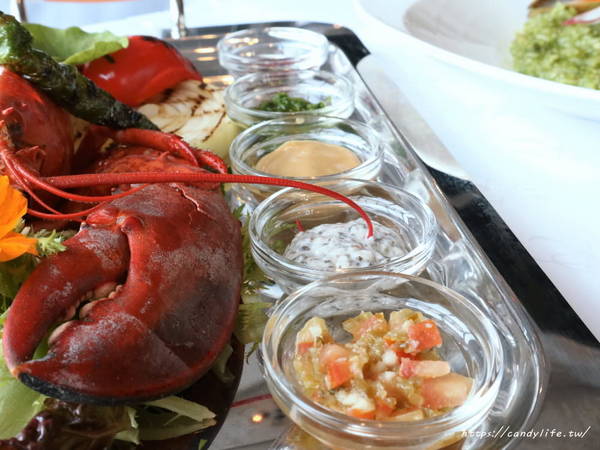 T.R kitchen義式廚房:台中美食│T.R Kitchen〃大坑義法料理推薦!!波士頓活龍蝦入料,用料實在,裝潢氣派,台中約會首選餐廳~