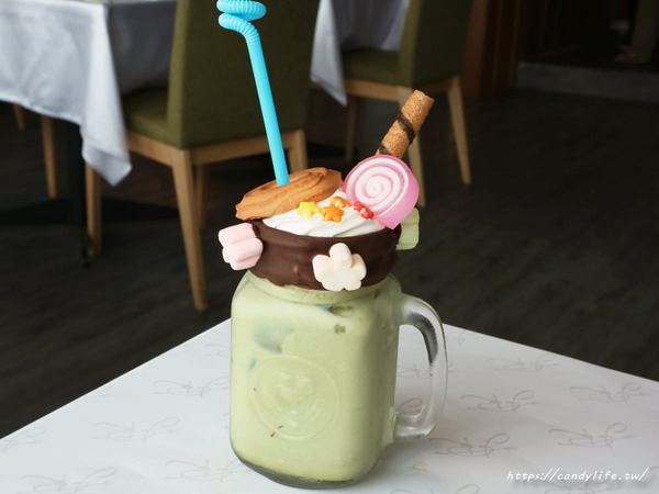 T.R kitchen義式廚房:台中美食│T.R Kitchen〃大坑義法料理推薦!!波士頓活龍蝦入料,用料實在,裝潢氣派,台中約會首選餐廳~