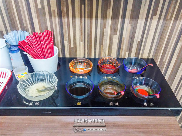 香納多鮮肉湯包~桃園八德(粒粒多汁、晶瑩剔透)