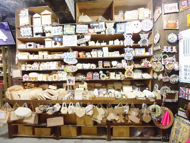 │新北│親子Fun暑假。鶯歌老街「馬賽克陶趣家DIY」親子半日遊│新北│親子Fun暑假。鶯歌老街「馬賽克陶趣家DIY」親子半日遊