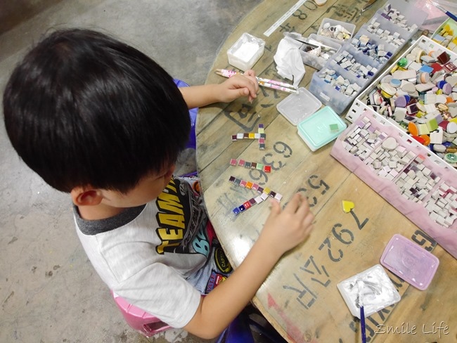│新北│親子Fun暑假。鶯歌老街「馬賽克陶趣家DIY」親子半日遊