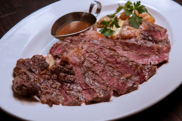 安格斯肋眼牛排.jpg