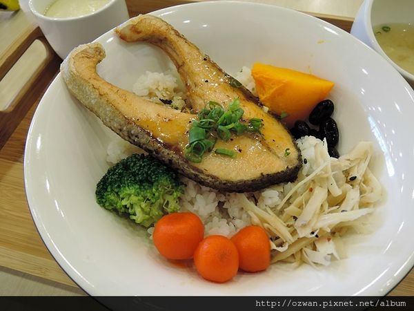 [親子]HOKA日式家庭餐廳。