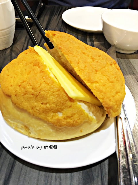 【台中 西屯】寶達港式茶餐廳~~平價美味，有著黯然銷魂冰火波蘿油、無敵脆皮燒雞~~保證一吃成主顧