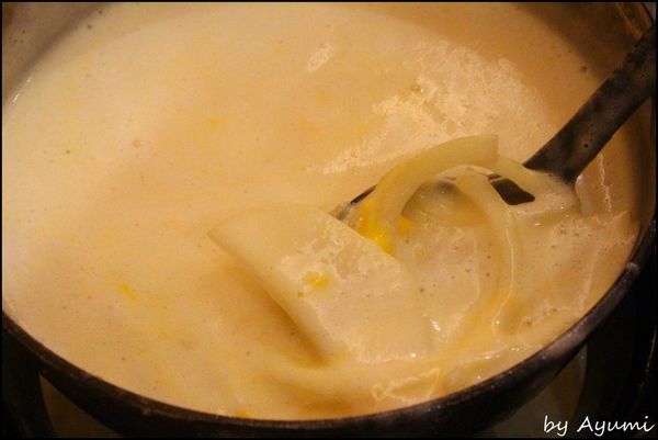 珍杏擱牛奶鍋物：[食記]超優質牛奶鍋~台南必選- 珍杏擱牛奶鍋物二訪