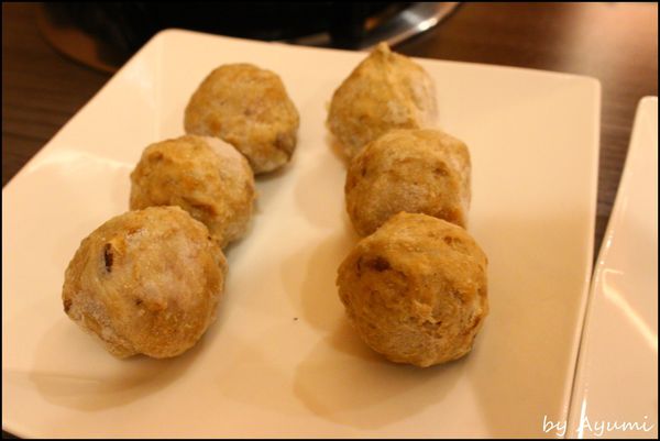 珍杏擱牛奶鍋物：[食記]超優質牛奶鍋~台南必選- 珍杏擱牛奶鍋物二訪