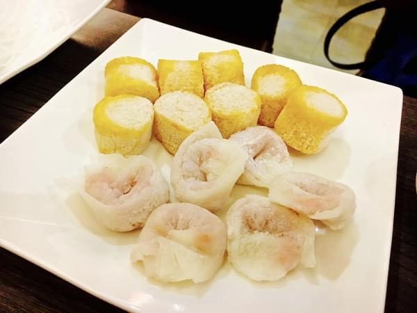 珍杏擱牛奶鍋物:(台南。北區)『珍杏擱』2018新增菜色『南瓜牛奶鍋』。『泰式酸辣牛奶鍋』,台南人的牛奶鍋愛店。來自綠光牧場,帶著濃濃奶香的『珍杏擱牛奶鍋物』