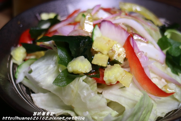 約客頂級燒肉：【台北大安區】這是我目前為止吃過最好吃燒肉店『約客頂級燒肉』必點鮮切牛肋條、上選牛小排、海鮮綜合盤~