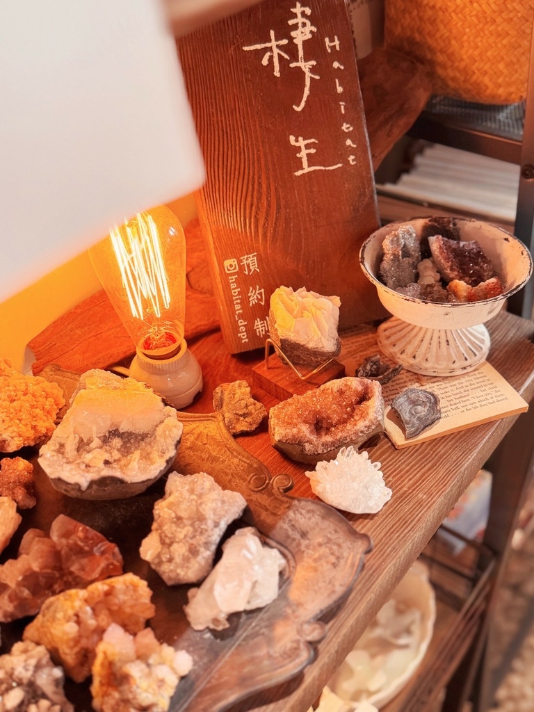 雲林美食推薦！斗六隱藏版蔬食 著迷食間，復古簡約鄉村風與療癒系菜單。