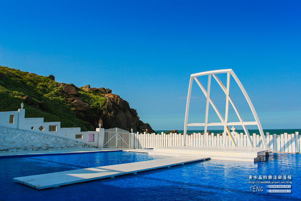 伊莎貝拉海灘咖啡館(白沙灣分店)│新北市/石門區(異國風情美食，坐擁獨天海景)