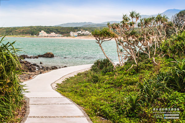 伊莎貝拉海灘咖啡館(白沙灣分店)│新北市/石門區(異國風情美食，坐擁獨天海景)