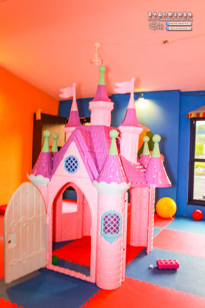 伊莎貝拉海灘咖啡館(白沙灣分店)│新北市/石門區(異國風情美食，坐擁獨天海景)