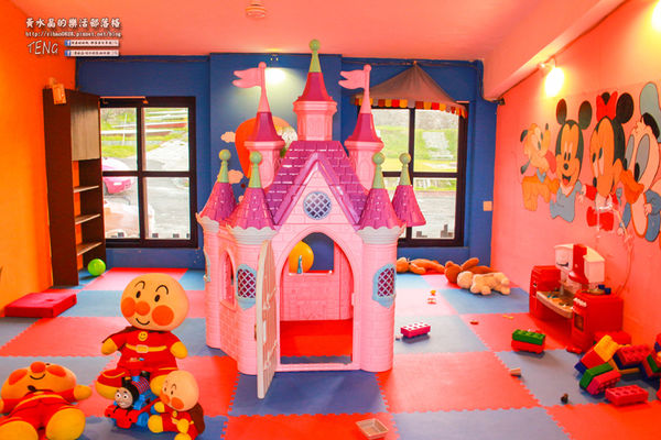 伊莎貝拉海灘咖啡館(白沙灣分店)│新北市/石門區(異國風情美食，坐擁獨天海景)