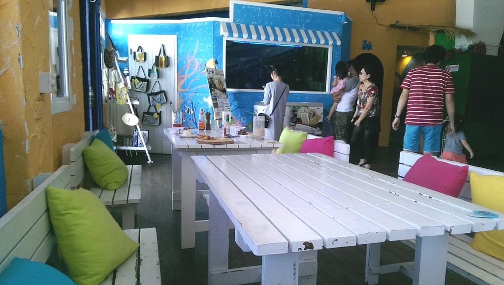 16-08-14-14-35-44-325_deco