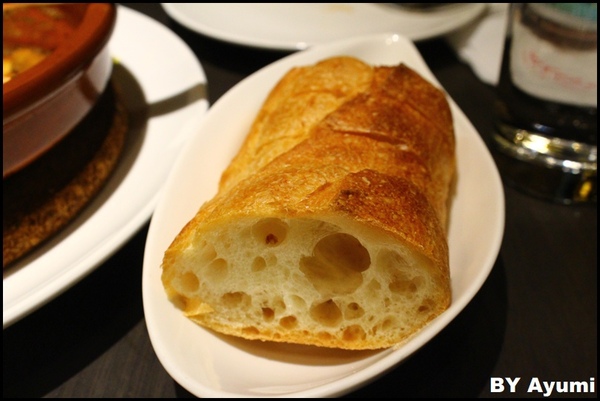 西班牙傳統海鮮料理餐廳 PURO PURO：[食記]西班牙傳統海鮮料理餐廳PURO PURO-跨界開設，並與日本西班牙料理名廚小西由企夫領軍的El Poniente集團合作