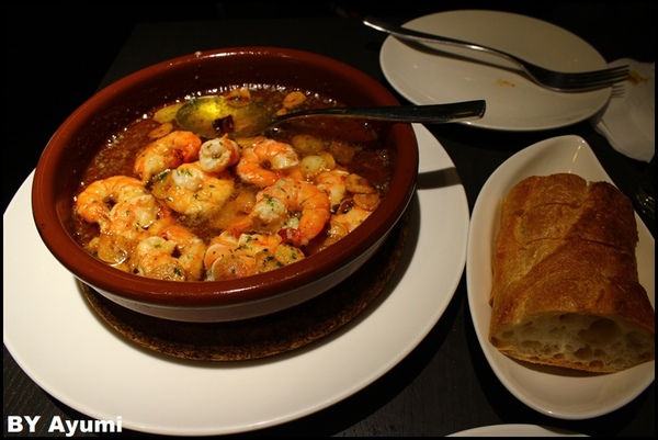 西班牙傳統海鮮料理餐廳 PURO PURO：[食記]西班牙傳統海鮮料理餐廳PURO PURO-跨界開設，並與日本西班牙料理名廚小西由企夫領軍的El Poniente集團合作