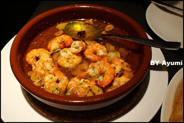 西班牙傳統海鮮料理餐廳 PURO PURO：[食記]西班牙傳統海鮮料理餐廳PURO PURO-跨界開設，並與日本西班牙料理名廚小西由企夫領軍的El Poniente集團合作