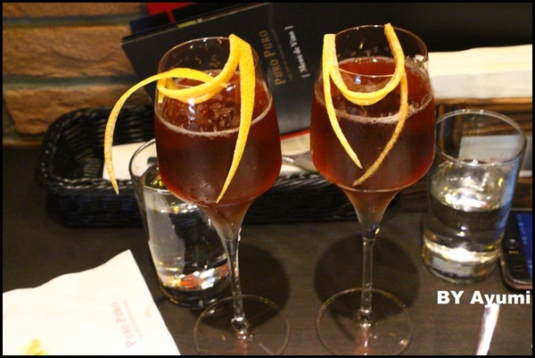 西班牙傳統海鮮料理餐廳 PURO PURO：[食記]西班牙傳統海鮮料理餐廳PURO PURO-跨界開設，並與日本西班牙料理名廚小西由企夫領軍的El Poniente集團合作