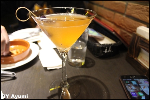 西班牙傳統海鮮料理餐廳 PURO PURO：[食記]西班牙傳統海鮮料理餐廳PURO PURO-跨界開設，並與日本西班牙料理名廚小西由企夫領軍的El Poniente集團合作