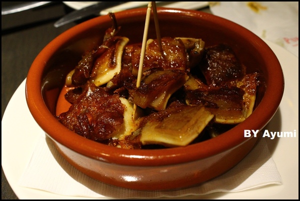 西班牙傳統海鮮料理餐廳 PURO PURO：[食記]西班牙傳統海鮮料理餐廳PURO PURO-跨界開設，並與日本西班牙料理名廚小西由企夫領軍的El Poniente集團合作