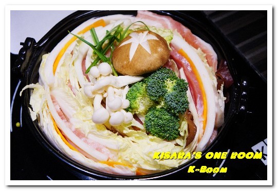 K-BOOM K棒韓式料理：台北車站韓式料理．吃得飽飽．玩得開心的新潮勁爆韓風餐廳──K-Boom