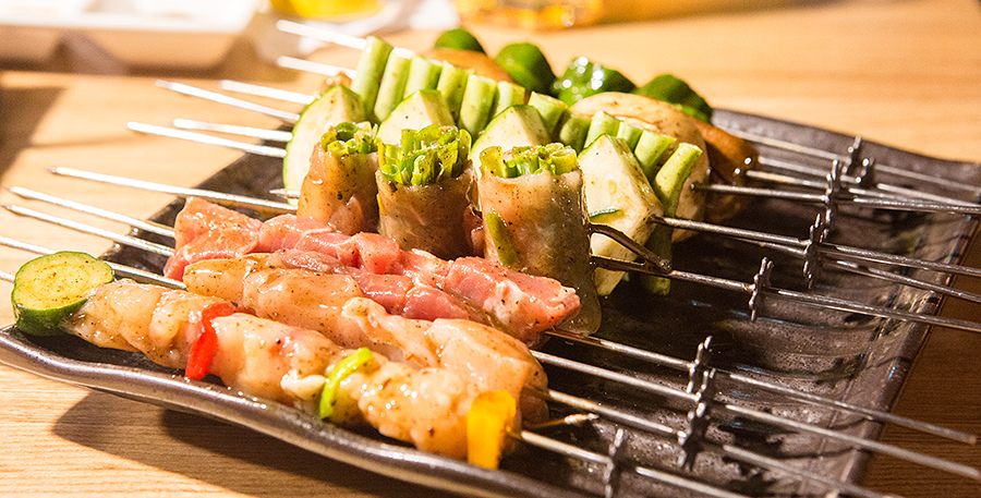 |食|台中西區 轉轉轉的烤肉【爵】旋轉串燒