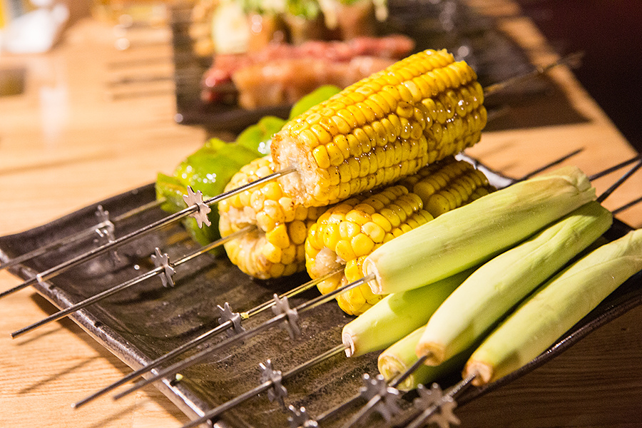|食|台中西區 轉轉轉的烤肉【爵】旋轉串燒