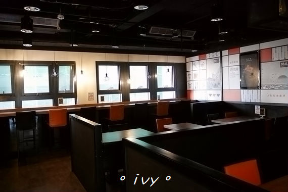 開丼 燒肉VS丼飯：♡ 新竹食 ♡ 開丼 燒肉vs丼飯。大口吃肉大口扒飯~好滿足