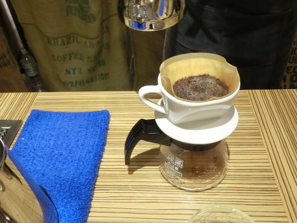 NOT ONLY CAFE：【信義區咖啡廳】噹噹媽真心推薦~燈光美氣氛佳的Not Only Cafe咖啡廳~韓式泡菜豬肉帕尼尼及衣索比亞-耶加雪菲~好吃到停不下來!