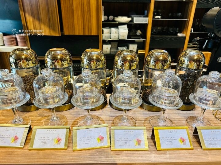 聚餐首選,咖啡美食帶來的歡樂~布納咖啡館(桃園藝文館) - 魚兒 x 牽手明太子的「視」界旅行