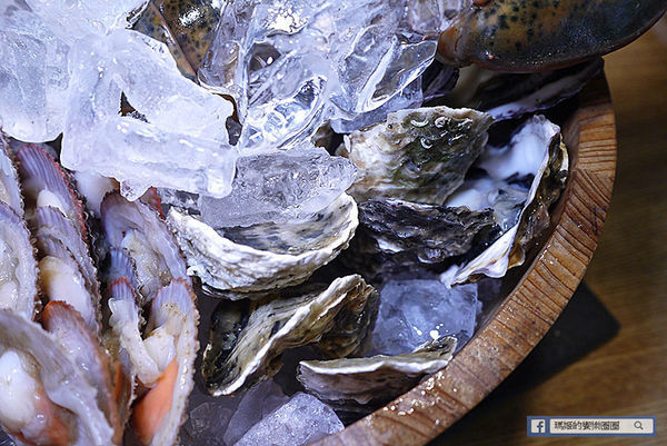 三重燒肉吃到飽【燒肉眾精緻炭火燒肉三重自強店】日本鹿兒島A5和牛吃到飽&豪華龍蝦饗宴