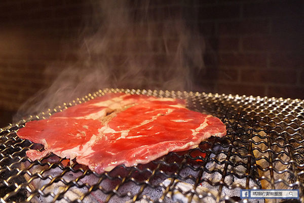 三重燒肉吃到飽【燒肉眾精緻炭火燒肉三重自強店】日本鹿兒島A5和牛吃到飽&豪華龍蝦饗宴