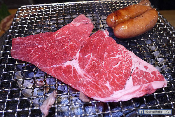 三重燒肉吃到飽【燒肉眾精緻炭火燒肉三重自強店】日本鹿兒島A5和牛吃到飽&豪華龍蝦饗宴
